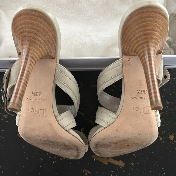 Authentic Dior heel/mule - Picture 5 of 10